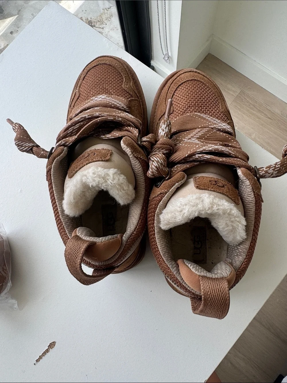 UGG work once
